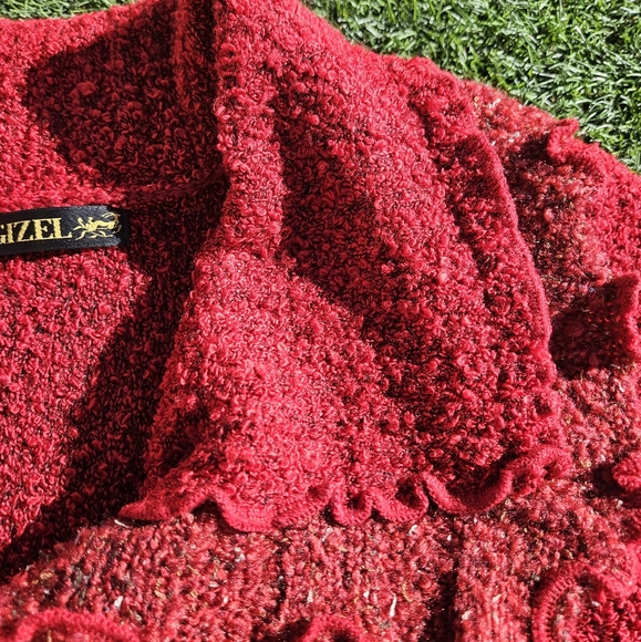Gizel Sweater Cardigan Vintage Cardigan Red 1X Shoulder Pads 2-Button Closure - Picture 6 of 16